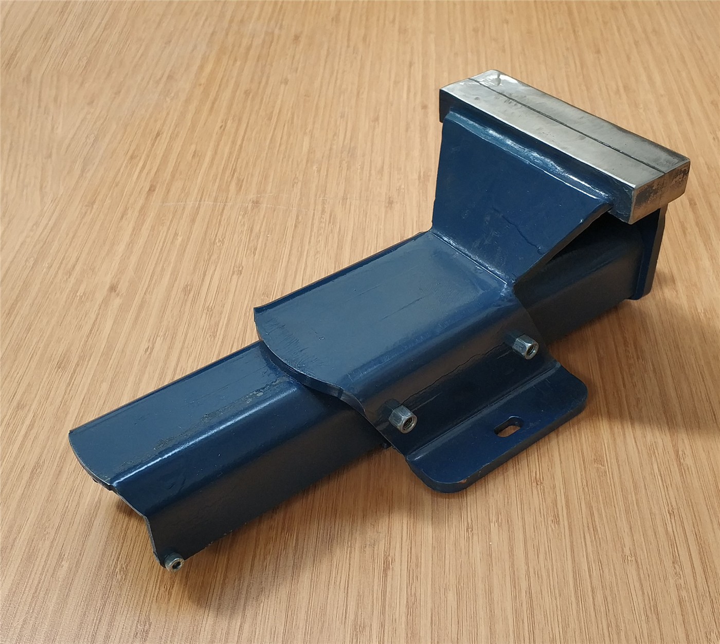 Steel bench vice, 150 mm example model, photo 4
